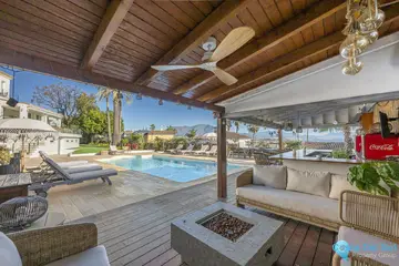 6 bedroom House for Sale in La Duquesa