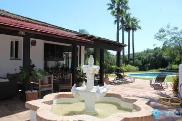 5 bedroom House for Sale in Sotogrande Costa-41200