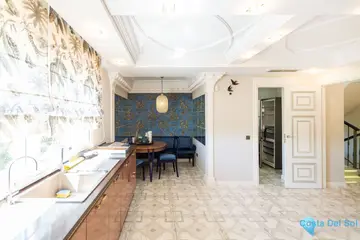 6 bedroom House for Sale in Hacienda Las Chapas-41254