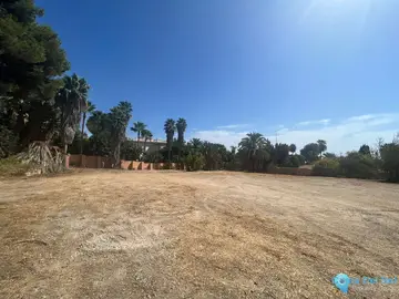 1975m2 Plot for Sale in The Golden Mile-41264