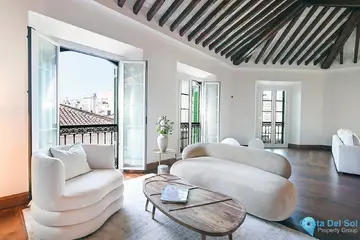 4 bedroom Apartment for Sale in Málaga