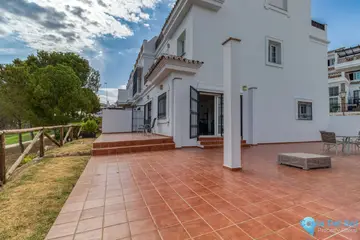 4 bedroom House for Sale in Lauro Golf-83272