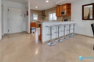 4 bedroom House for Sale in Lauro Golf-83278