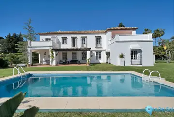 6 bedroom House for Sale in Las Brisas-41750