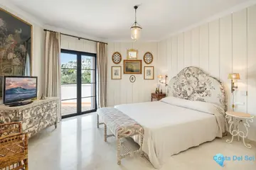 4 bedroom House for Sale in Benahavís-41866