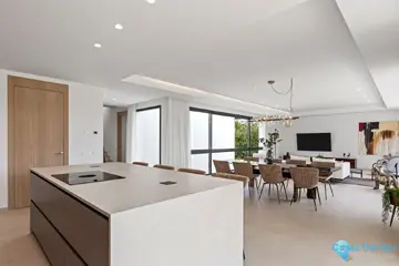 6 bedroom House for Sale in Benahavís-41901