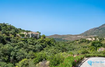 4829m2 Plot for Sale in La Zagaleta