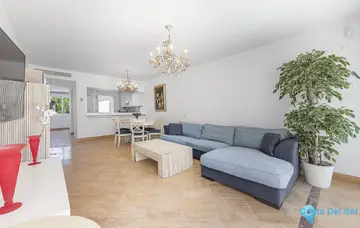 2 bedroom Apartment for Sale in Río Real-16824