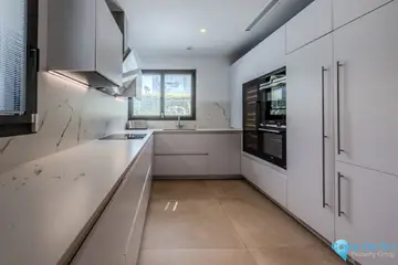 4 bedroom House for Sale in Puerto Banús-42096
