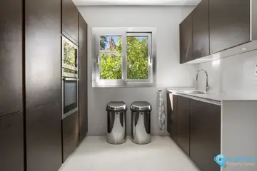 4 bedroom House for Sale in Nueva Andalucía-42125