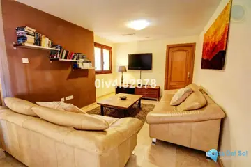 10 bedroom House for Sale in Benalmadena Pueblo-42294