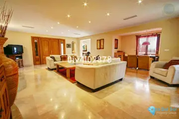 10 bedroom House for Sale in Benalmadena Pueblo-42286
