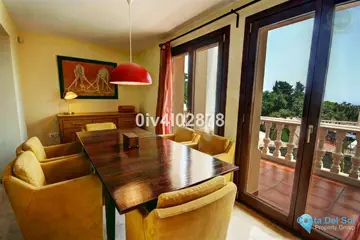 10 bedroom House for Sale in Benalmadena Pueblo-42290