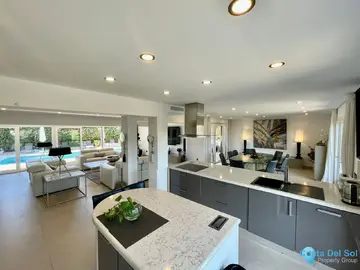 8 bedroom House for Sale in San Pedro de Alcántara-42472