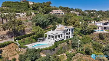5 bedroom House for Sale in Benahavís