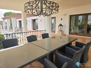 6 bedroom House for Sale in Marbella-42725