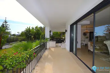 6 bedroom House for Sale in Nueva Andalucía-42760