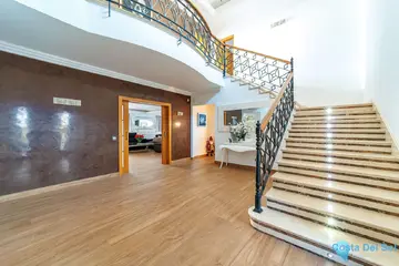 8 bedroom House for Sale in Marbella-42839