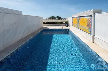 4 bedroom Apartment for Sale in Nueva Andalucía-42970