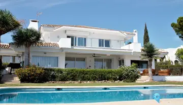 10 bedroom House for Sale in El Paraiso-42985