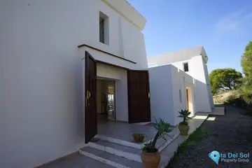 8 bedroom House for Sale in Gaucín-42995