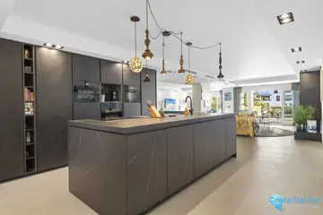 4 bedroom Apartment for Sale in Puerto Banús-43044