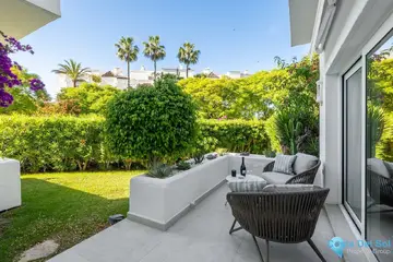 4 bedroom Apartment for Sale in Marbella-43107