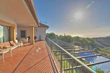 5 bedroom House for Sale in Estepona-43152