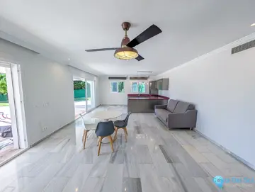 5 bedroom House for Sale in Nueva Andalucía-43275
