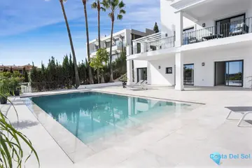 5 bedroom House for Sale in Los Flamingos-43295