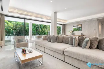 5 bedroom House for Sale in La Quinta-43310