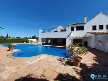 11 bedroom House for Sale in San Enrique-43446