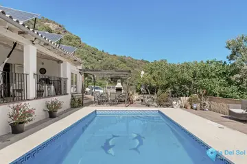 3 bedroom House for Sale in Estepona-81676