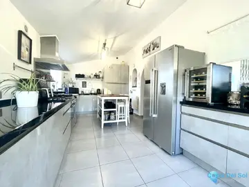 3 bedroom House for Sale in Cerros del Aguila-16989