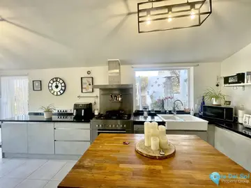 3 bedroom House for Sale in Cerros del Aguila-16990