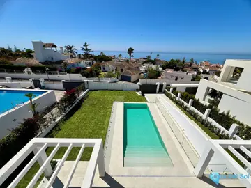 6 bedroom House for Sale in Elviria-43778