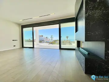 6 bedroom House for Sale in Elviria-43768