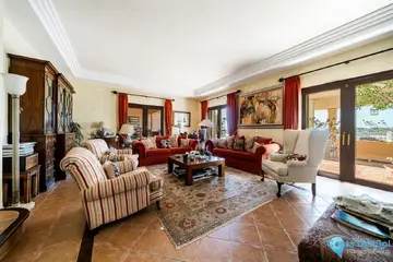 9 bedroom House for Sale in Sotogrande-43800