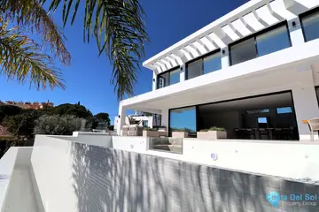 4 bedroom House for Sale in Elviria-43873
