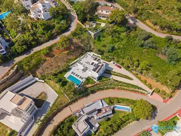 4 bedroom House for Sale in La Mairena-43897