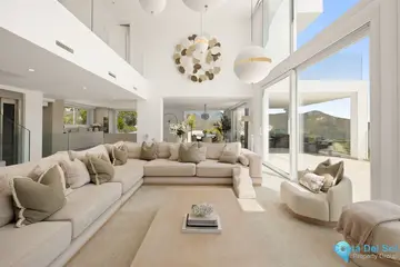 4 bedroom House for Sale in La Mairena-43901