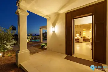 4 bedroom House for Sale in Nueva Andalucía-43920