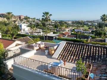 4 bedroom House for Sale in Nueva Andalucía-43935