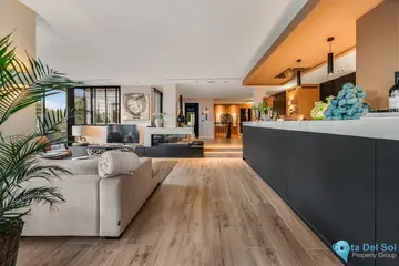 4 bedroom House for Sale in El Rosario-43975