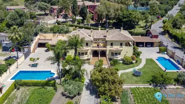 10 bedroom House for Sale in La Quinta-44210