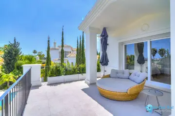 6 bedroom House for Sale in Nueva Andalucía-44226
