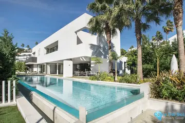 5 bedroom House for Sale in Benahavís