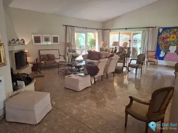4 bedroom House for Sale in Benahavís-44360