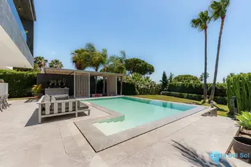 4 bedroom House for Sale in Nueva Andalucía-44375