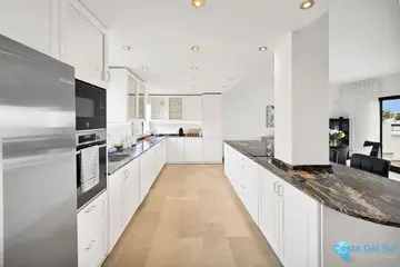 3 bedroom Apartment for Sale in Marbella-44491